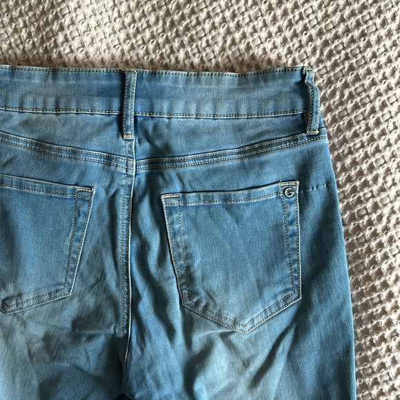 G by Guess jeans, light blue, size 26 - Picture 3 of 3